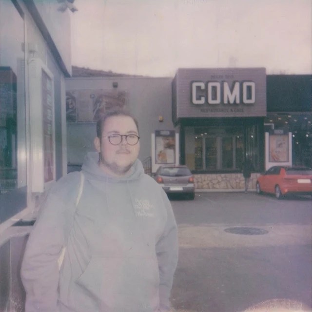 Comic Sans – Canción Triste Para Un&nbsp;Asteroide