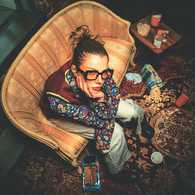 EMMY – COOL&nbsp;GIRL