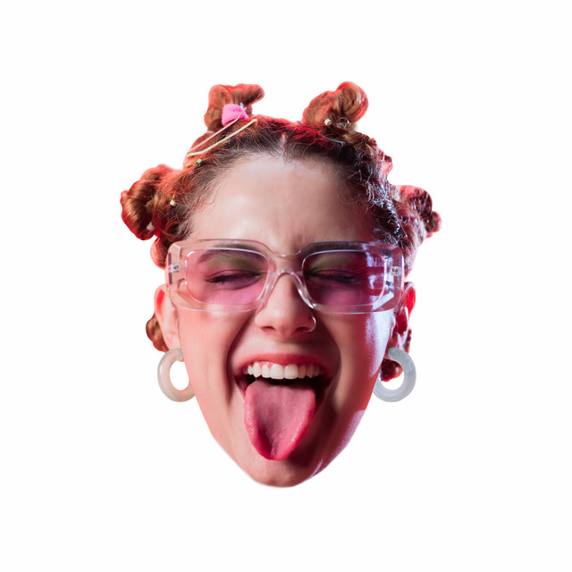 Algo Bien con&nbsp;«RENEE».