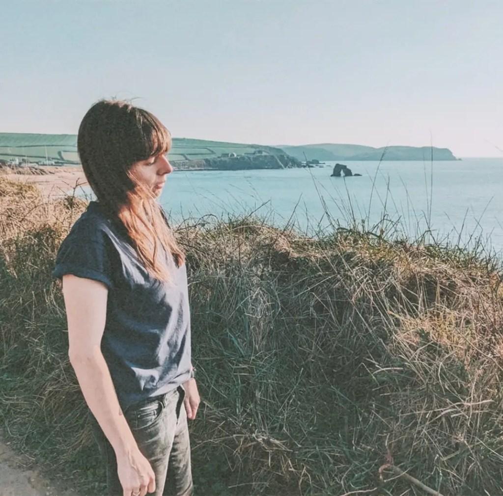 ZOE KONEZ – Easy To&nbsp;Learn