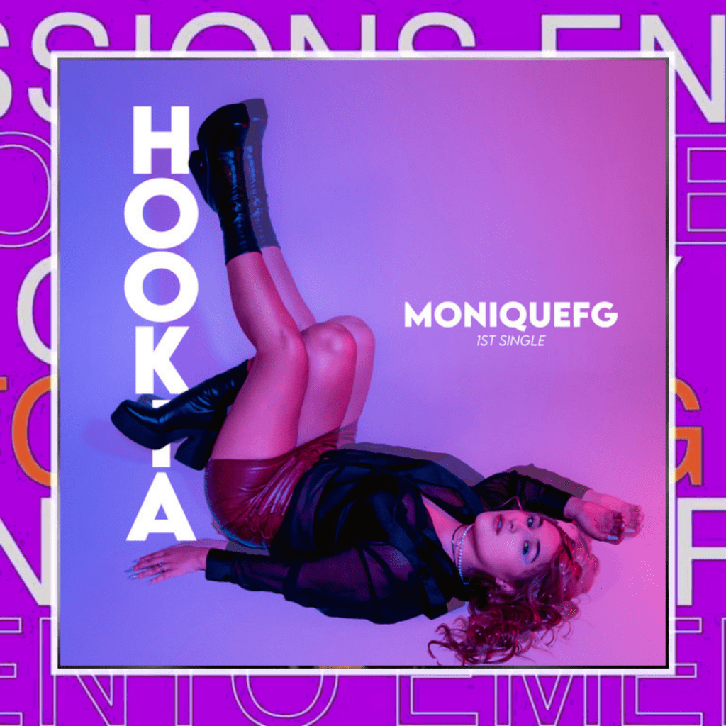 Monique – HOOKIA