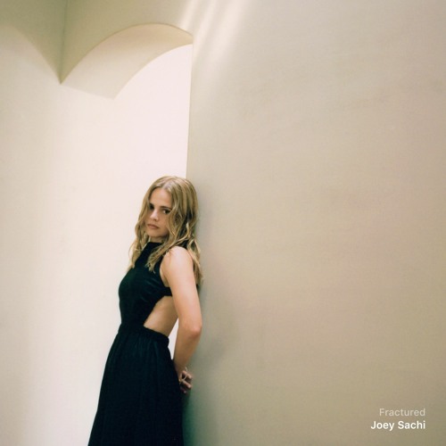 Joey Sachi –&nbsp;Fractured