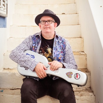 NICK CODY AND THE HEARTACHE –&nbsp;Dreams