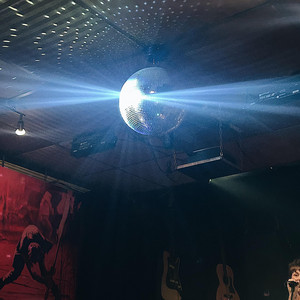 Her Majesty – Be Who You&nbsp;Are