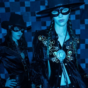 Bad Flamingo –&nbsp;Numb