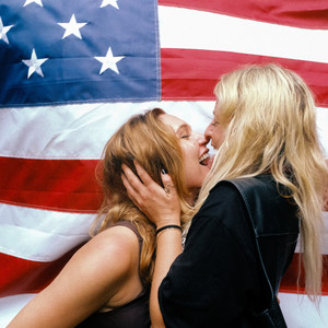 BabyJake – Momma&nbsp;212