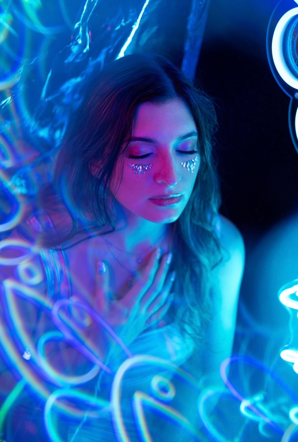 Grace Angelique – Out Of This&nbsp;World