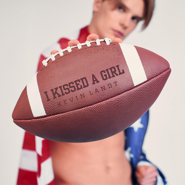 Kevin Landt – I Kissed A Girl (Katy Perry&nbsp; Cover)