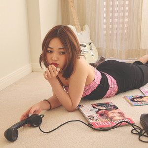 Lucy Chan – Into&nbsp;Space