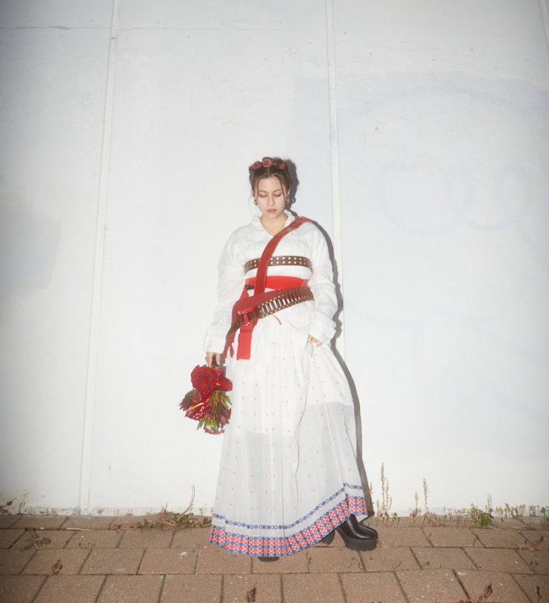 Samantha Mora – Luto