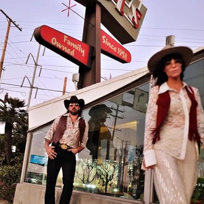 Glimmerjean & Goode – Rosavelle