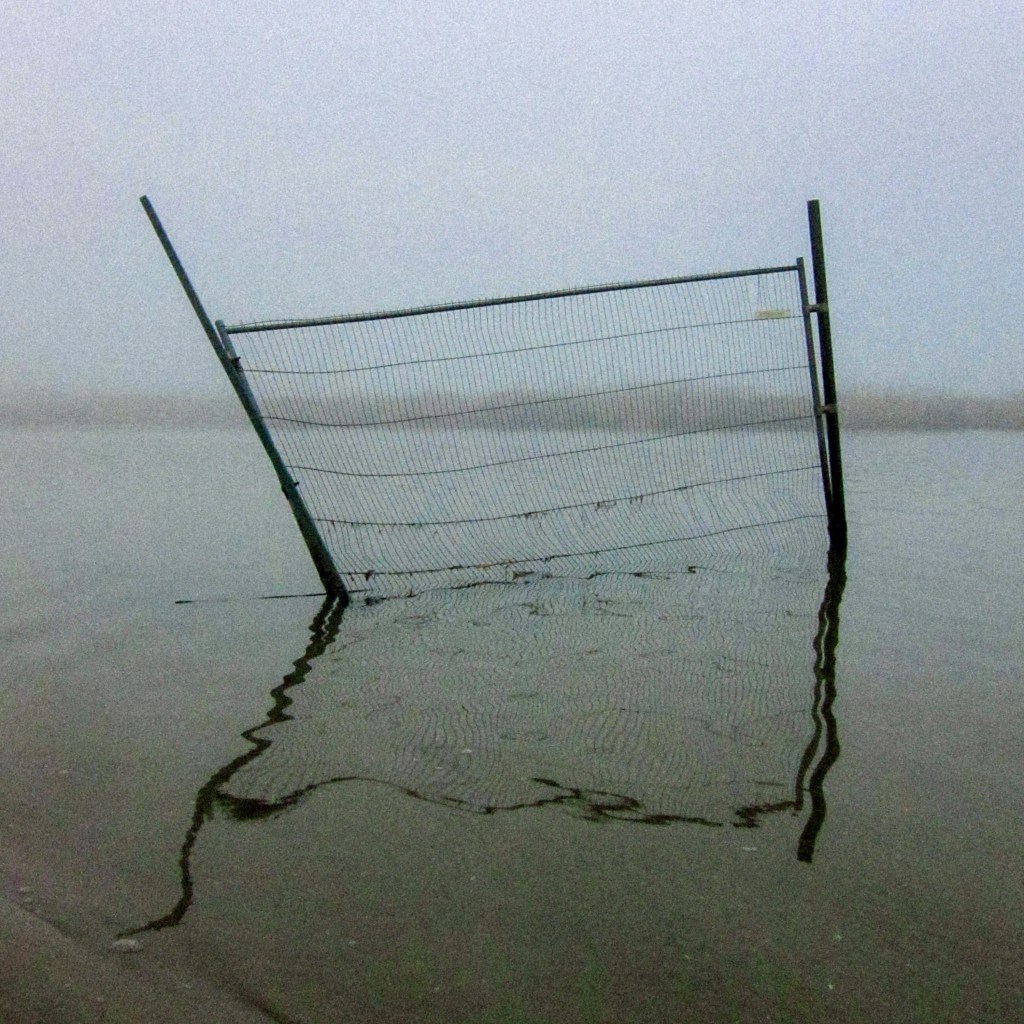 Barren Sea – Private&nbsp;Beaches