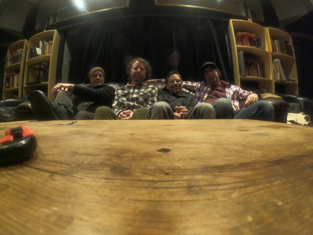 Ari Joshua – Blurry&nbsp;Face