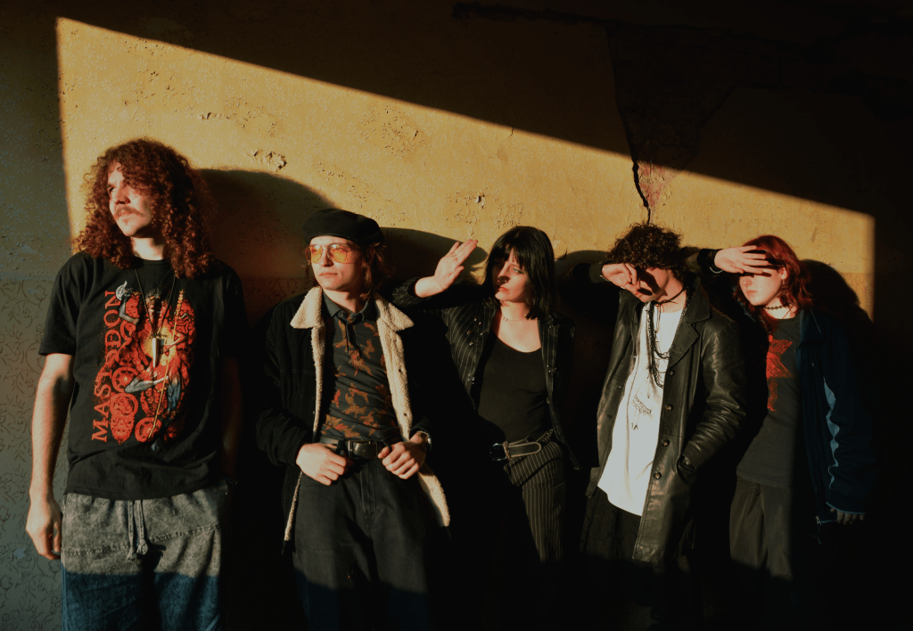 Undergone – Falling Apart