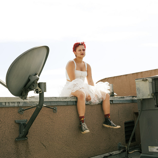 Zoë Kilgren – Girls In&nbsp;Skirts