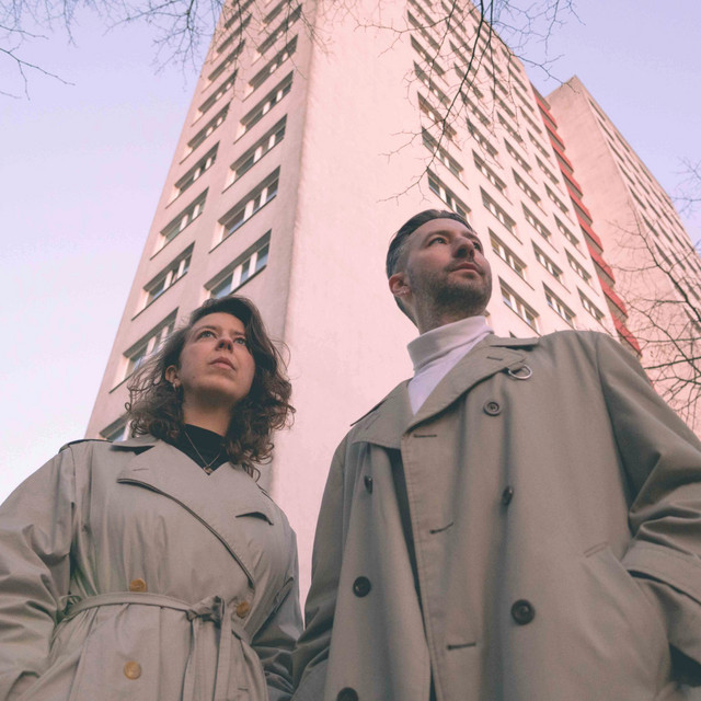 Martha Rose – In Your Eyes (feat. GRIP TIGHT)