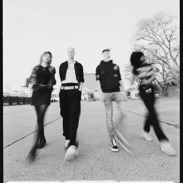 AYMZ – Trost &&nbsp;Scherben