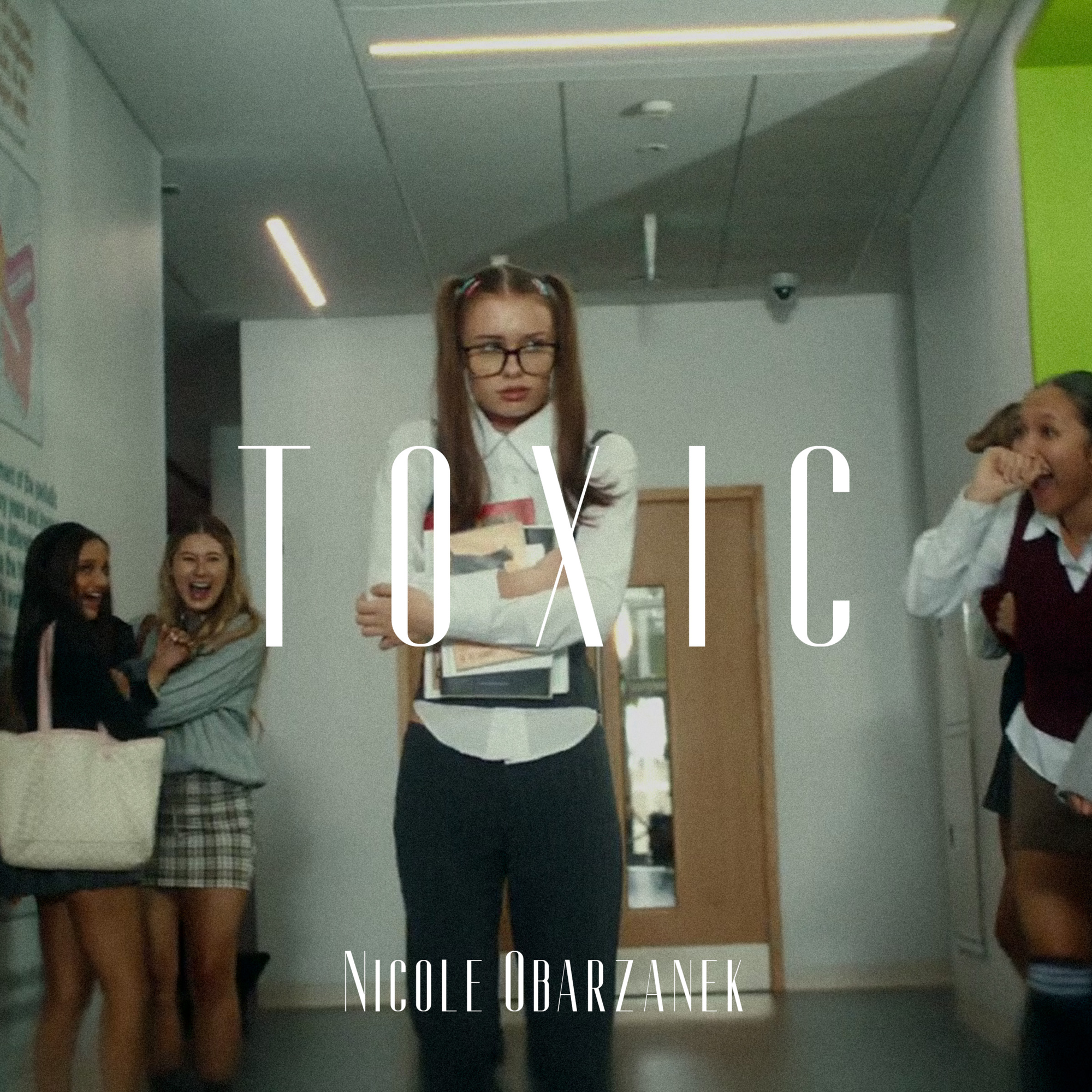 Nicole Obarzanek – Toxic
