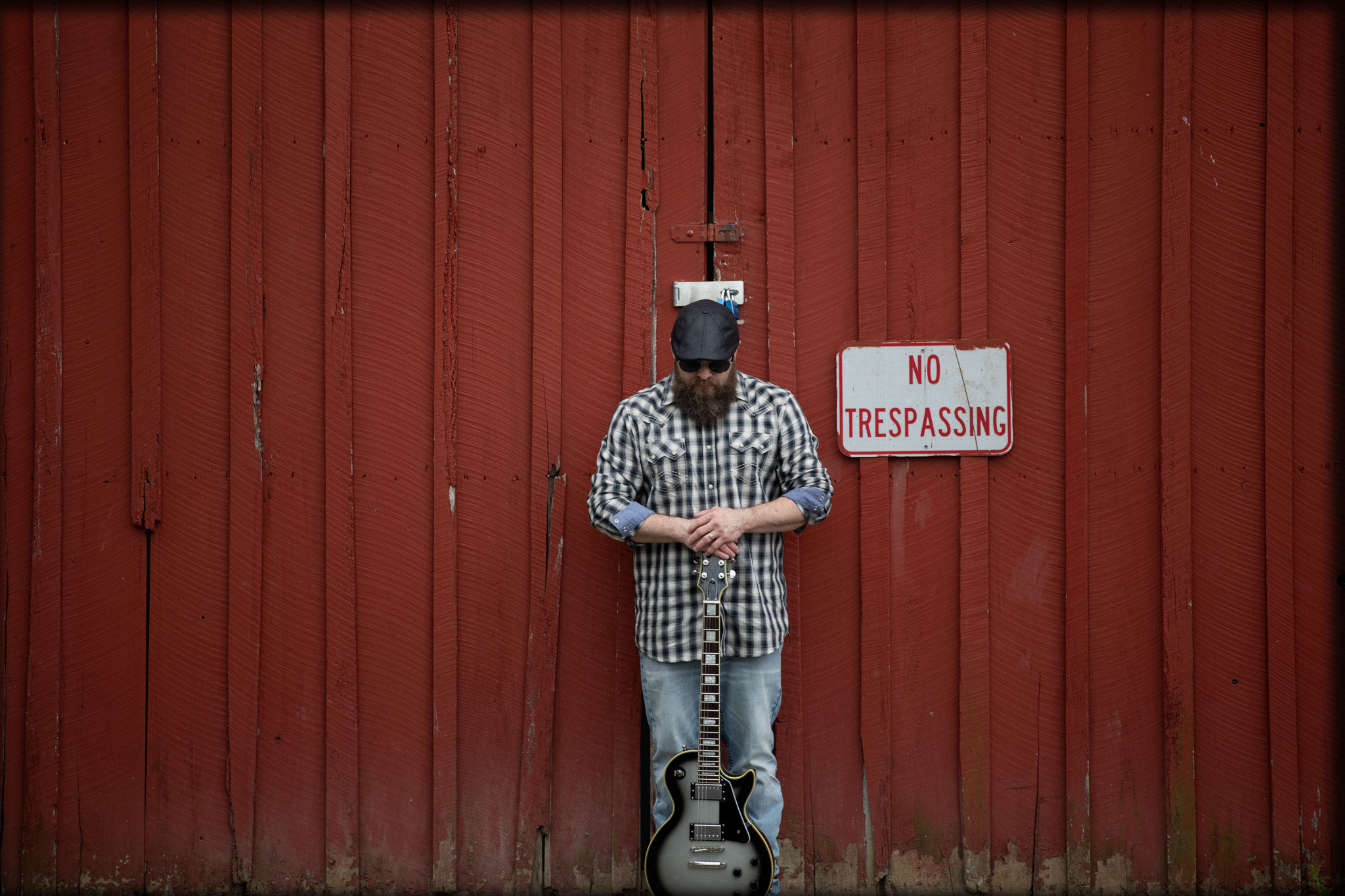 Jeremy Ryan – SMILE & WAVE