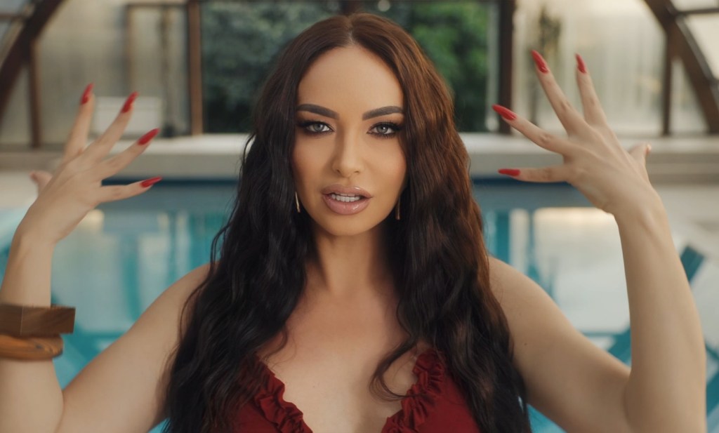 JA Lena – Ana Elli&nbsp;Hena