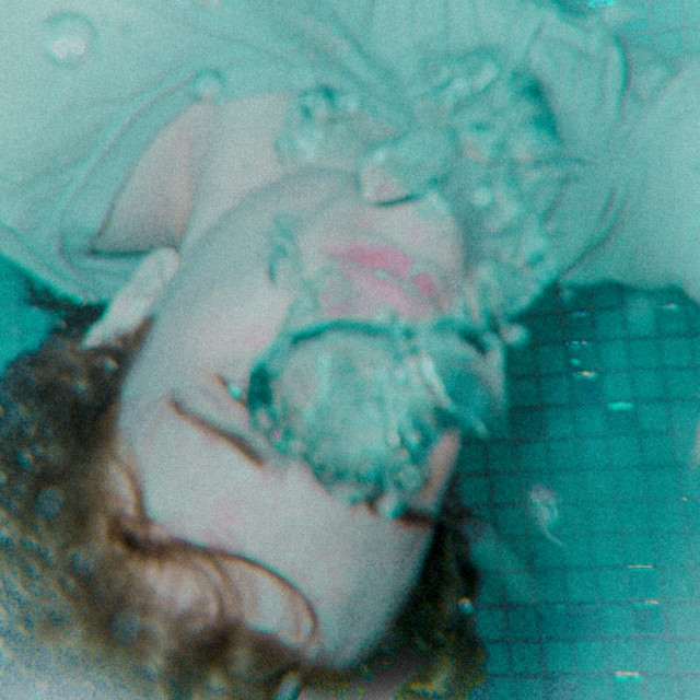 LifeLike – Underwater