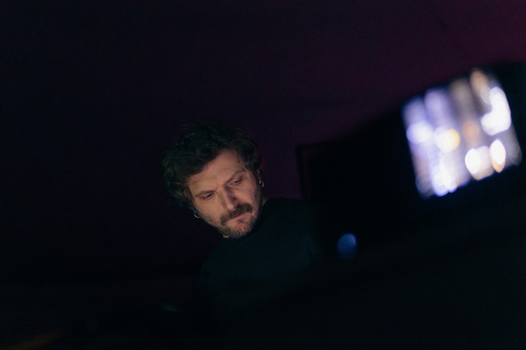 Ship Her Son – Soundtrack to the Daily&nbsp;Agenda